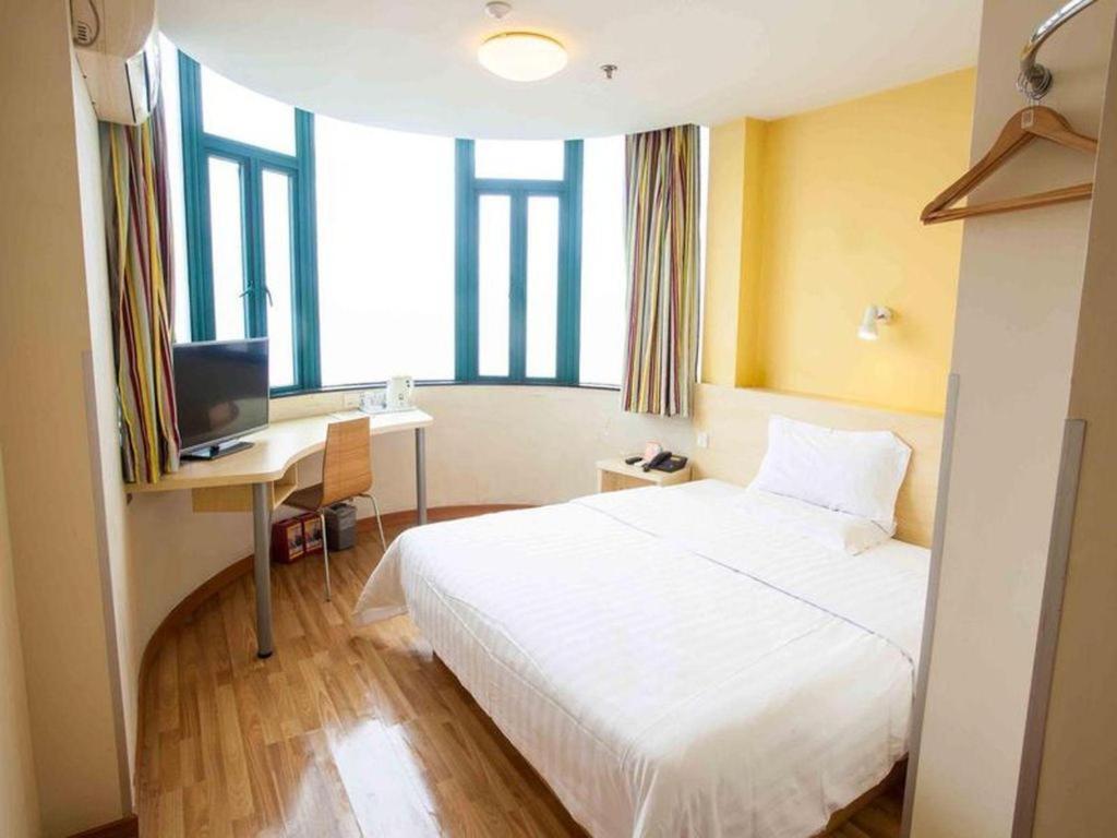 7 Days Inn Shanghai Minhang Dongchuan Road Jiaotong University Eksteriør bilde