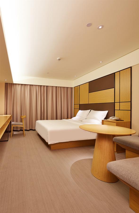 7 Days Inn Shanghai Minhang Dongchuan Road Jiaotong University Eksteriør bilde